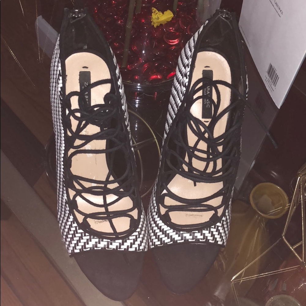 Zara Basic Collection Heels, Like New - image 2